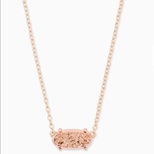 Kendra Scott necklace